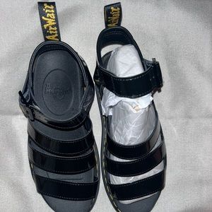 Dr. Martens-Women's Blaire Brando Fisherman Sandal Patent Leather-Platform1 1/2